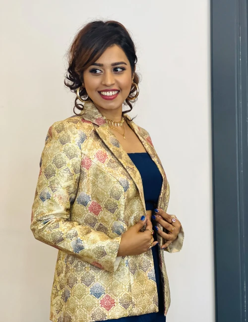 Hari Priya CE6