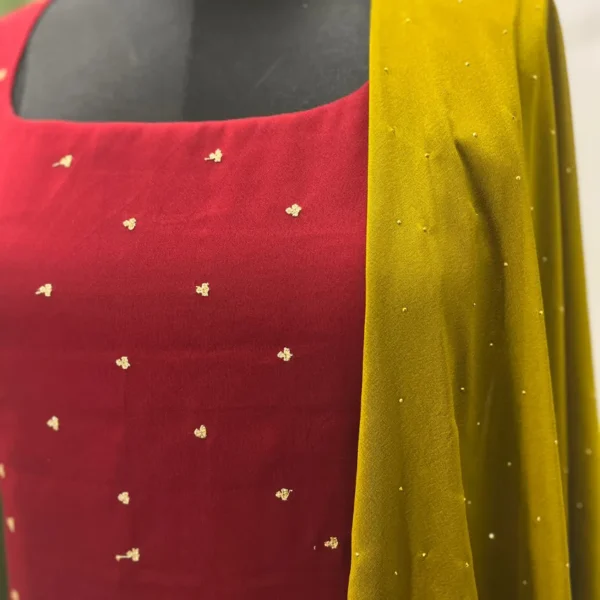 Kandota Kurta and Dupatta - Red - Image 3