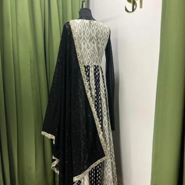 Yuti - Black and White Anarkali - Image 3